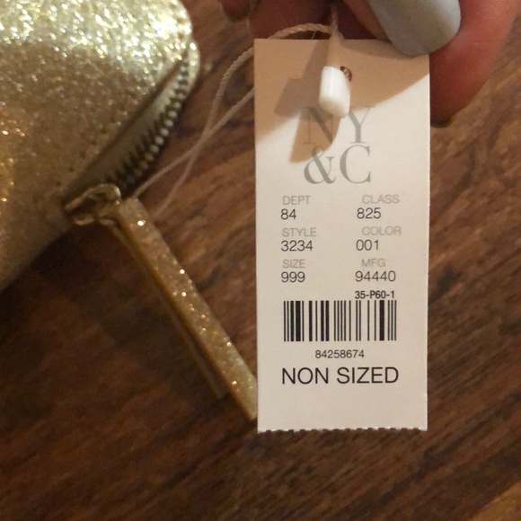 Flawless makeup bag - Picture 3 of 3